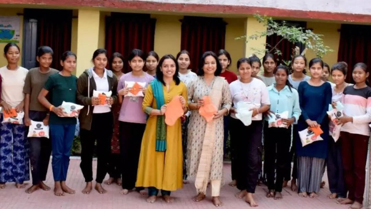 Police join menstrual health drive in MP schools to support girls&rsquo; education