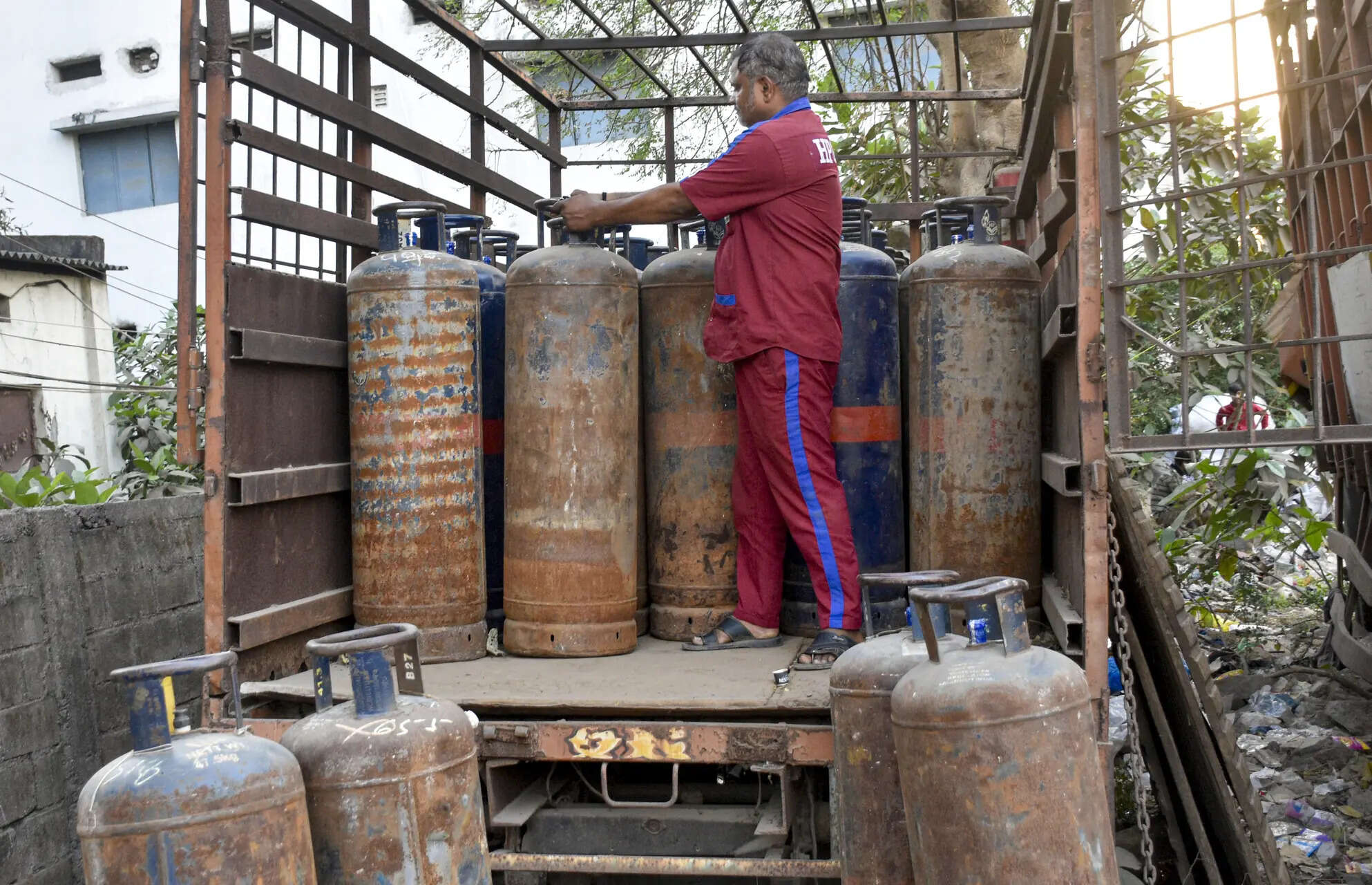 No LPG shortage in Chhattisgarh, CM Vishnu Deo Sai assures