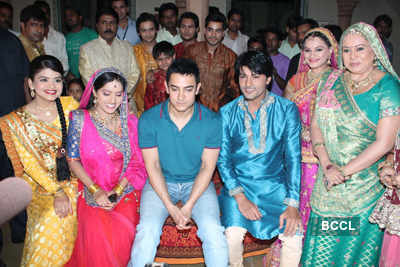 Aamir promotes 'Satyamev Jayate'