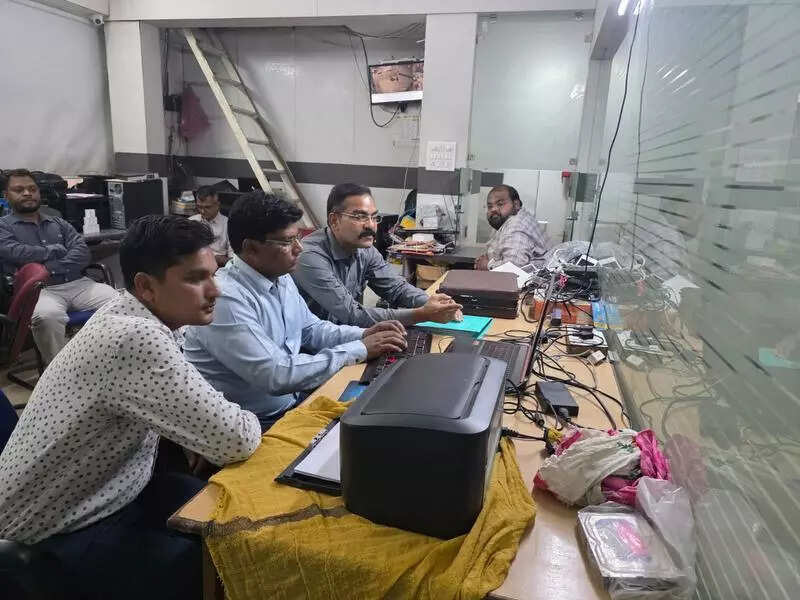 Lokayukta books BMC officer in &lsquo;fake bill&rsquo; scam, seizes data