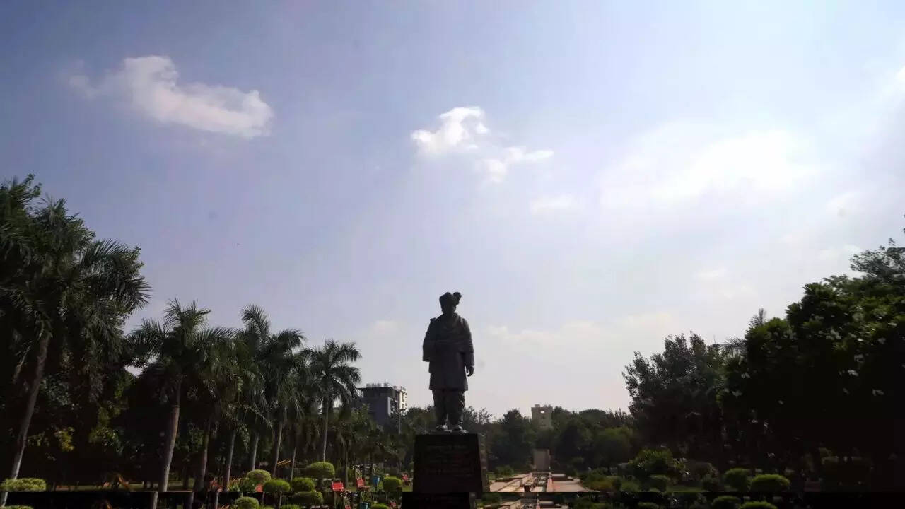 After foggy morning, Gurgaon braces for warmer days ahead
