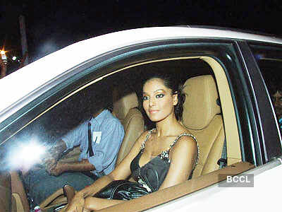 I get applications from men daily: Bips