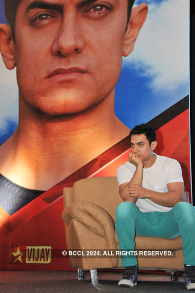 Aamir at 'Satyamev Jayate' meet 