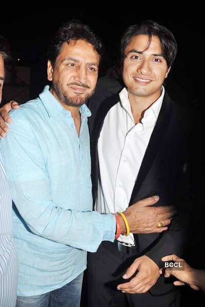 Gurdas Maan, Ali Zafar