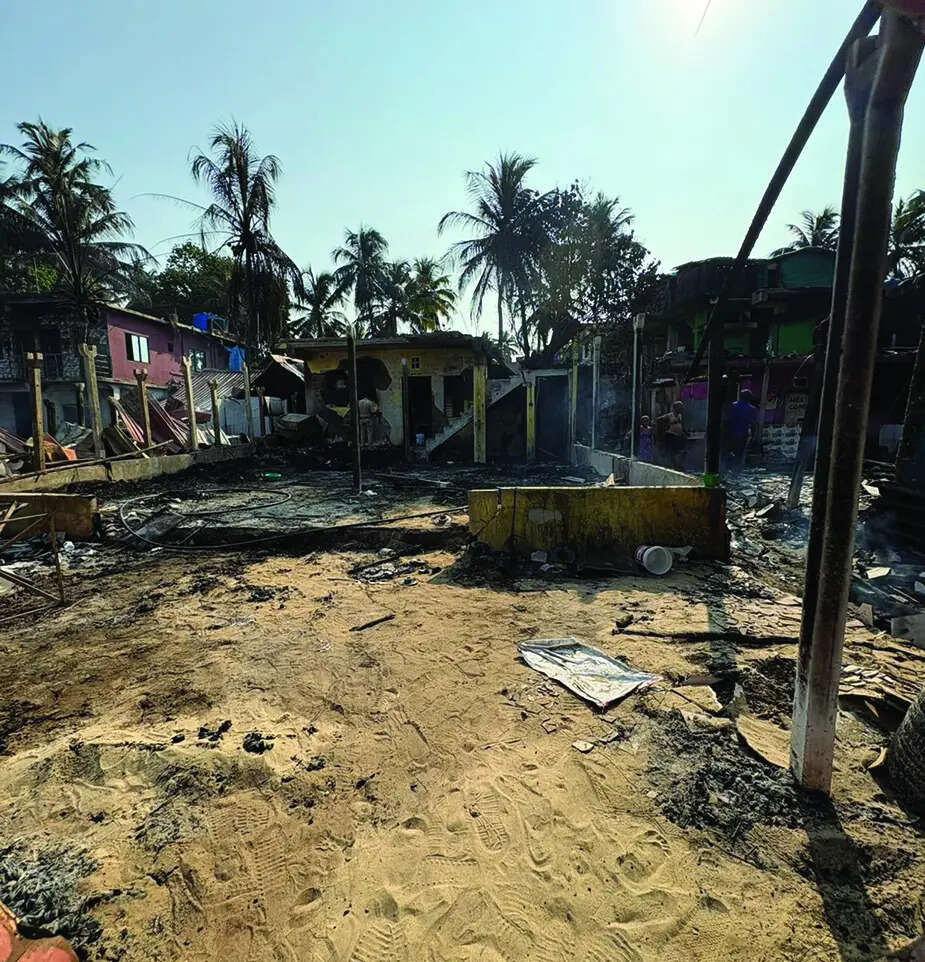 After Arambol fire, panchayat told to act against illegal structures