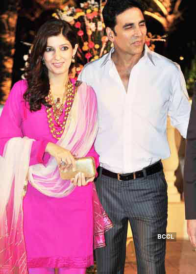 Twinkle Khanna to deliver a baby!