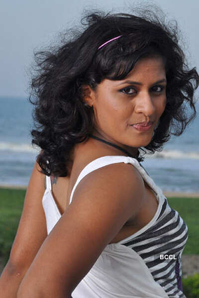 'Vetkathai Kettal Enna Tharuvai'