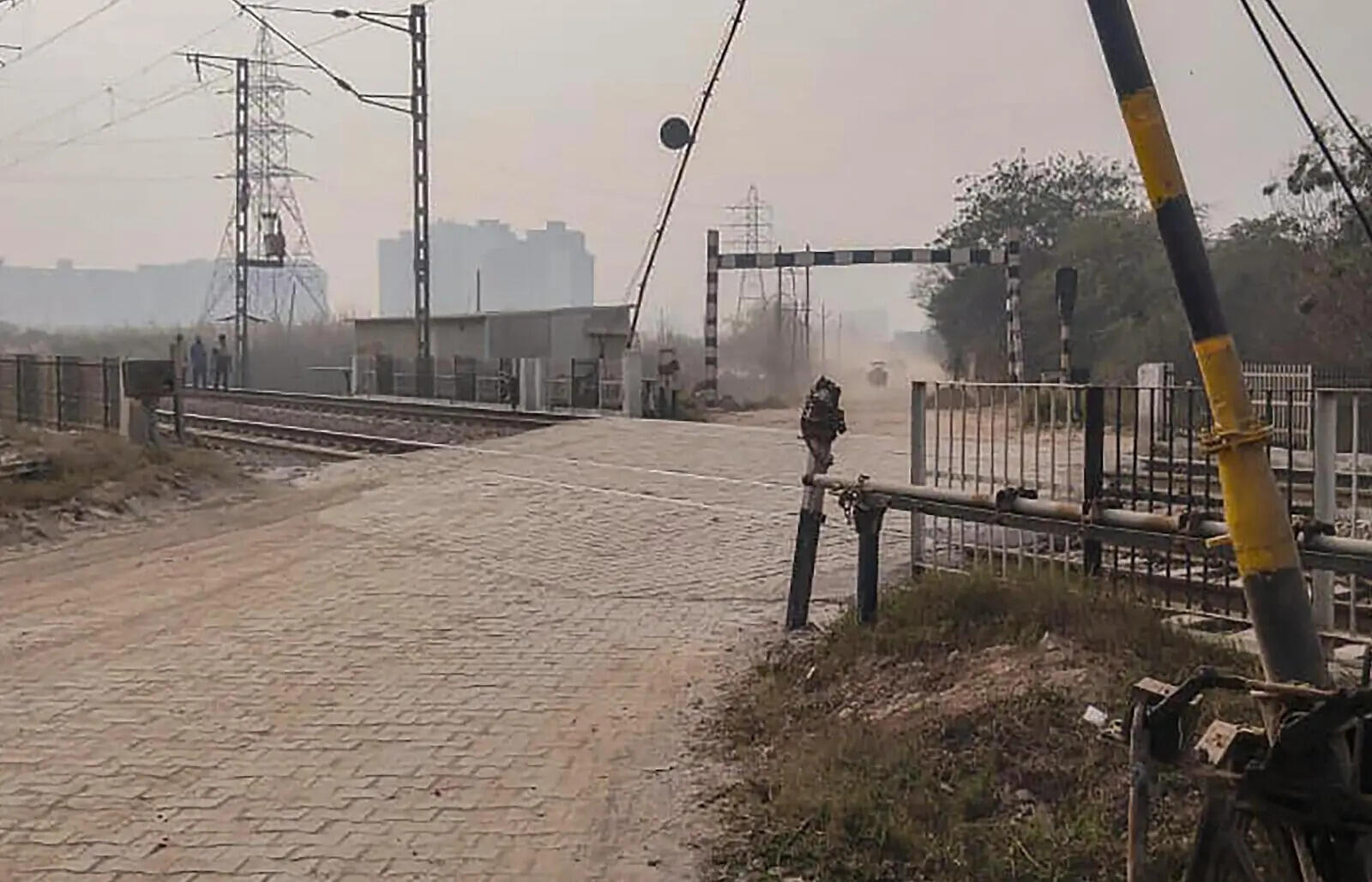 GMDA plans 4-lane rail overbridge to unclog Dwarka Expressway link