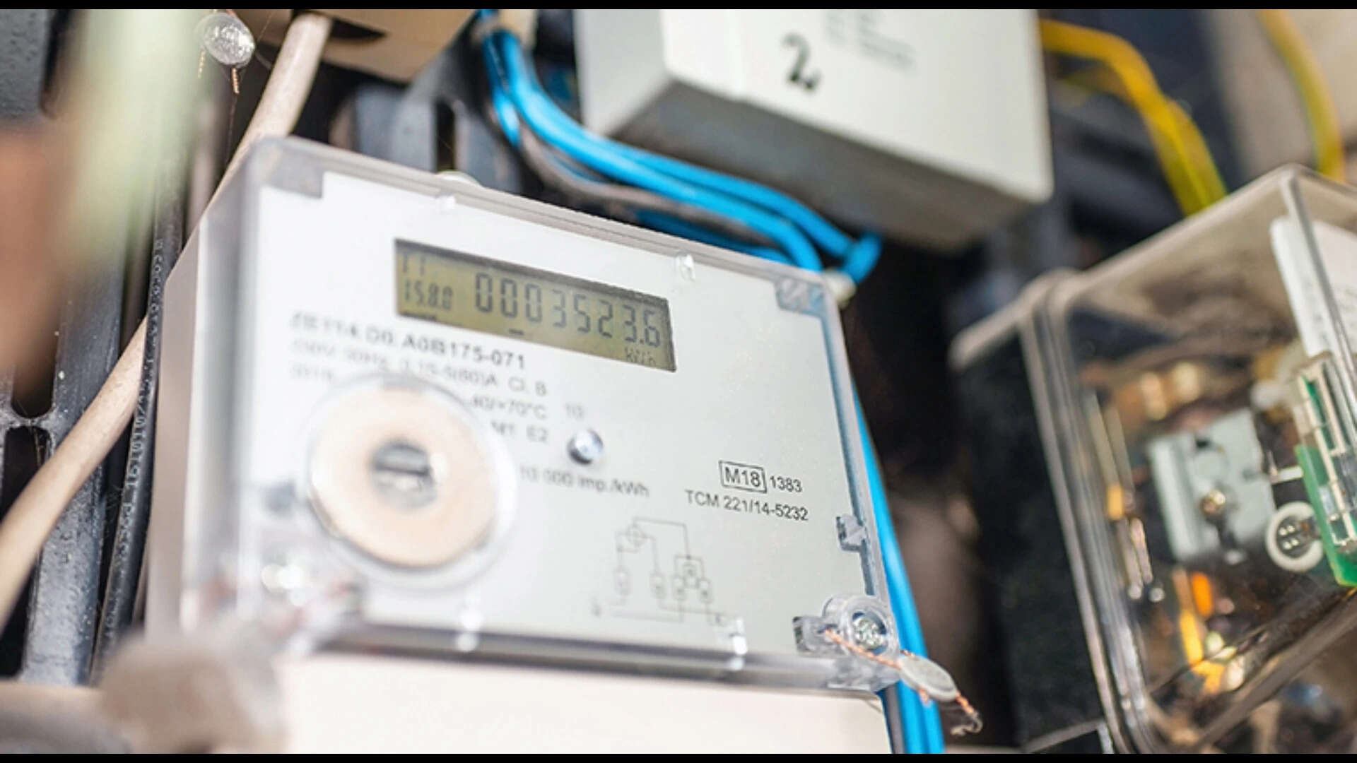 Govt to go ahead with smart power meters: Sudin