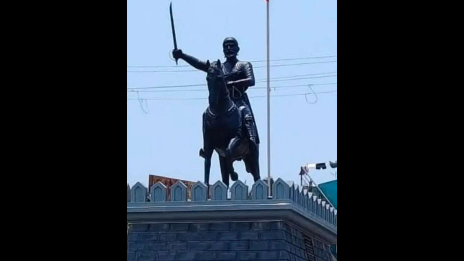 Prohibitory orders clamped at statue site for next 30 days