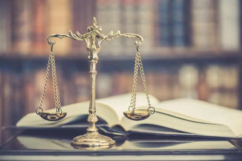 HC directs state to explain CIC selection process, grants 4 weeks