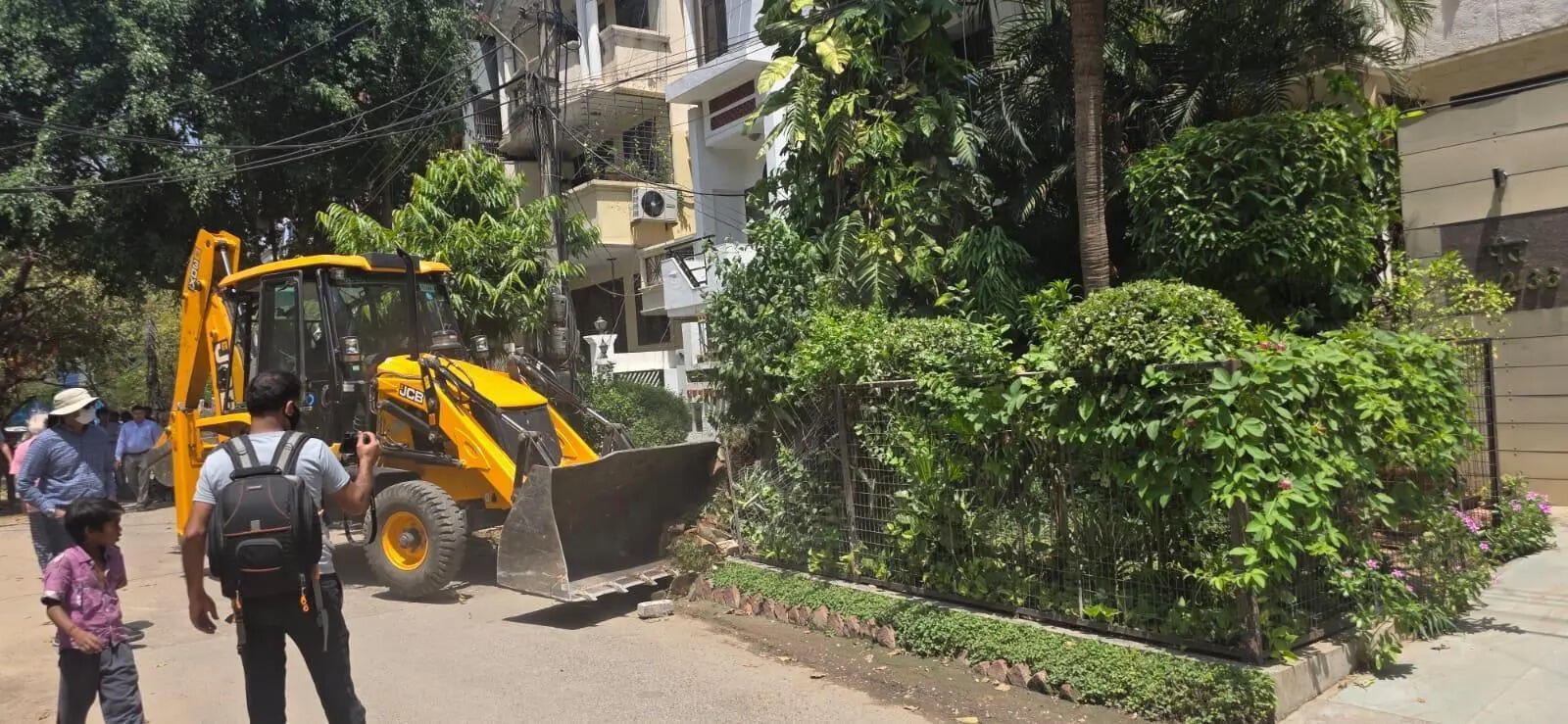 1,000 illegal house extensions taken down in 3 days in govt drive to clear right of way in Gurgaon