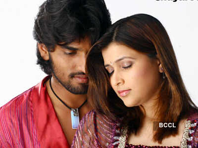 Ninnu Chusina Kshanana