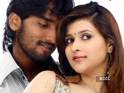 Ninnu Chusina Kshanana