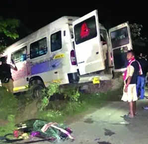 Bihu dancer killed, 10 others injured in Tamulpur accident