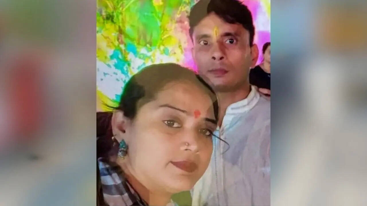 Jilted woman storms constable&rsquo;s home, kills wife, 9-year-old son in Chhattisgarh; daughters hospitalised