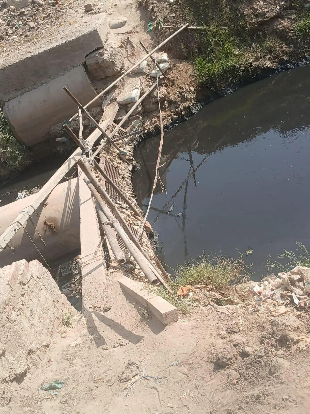 Mother held for killing daughter, dumping her body in drain