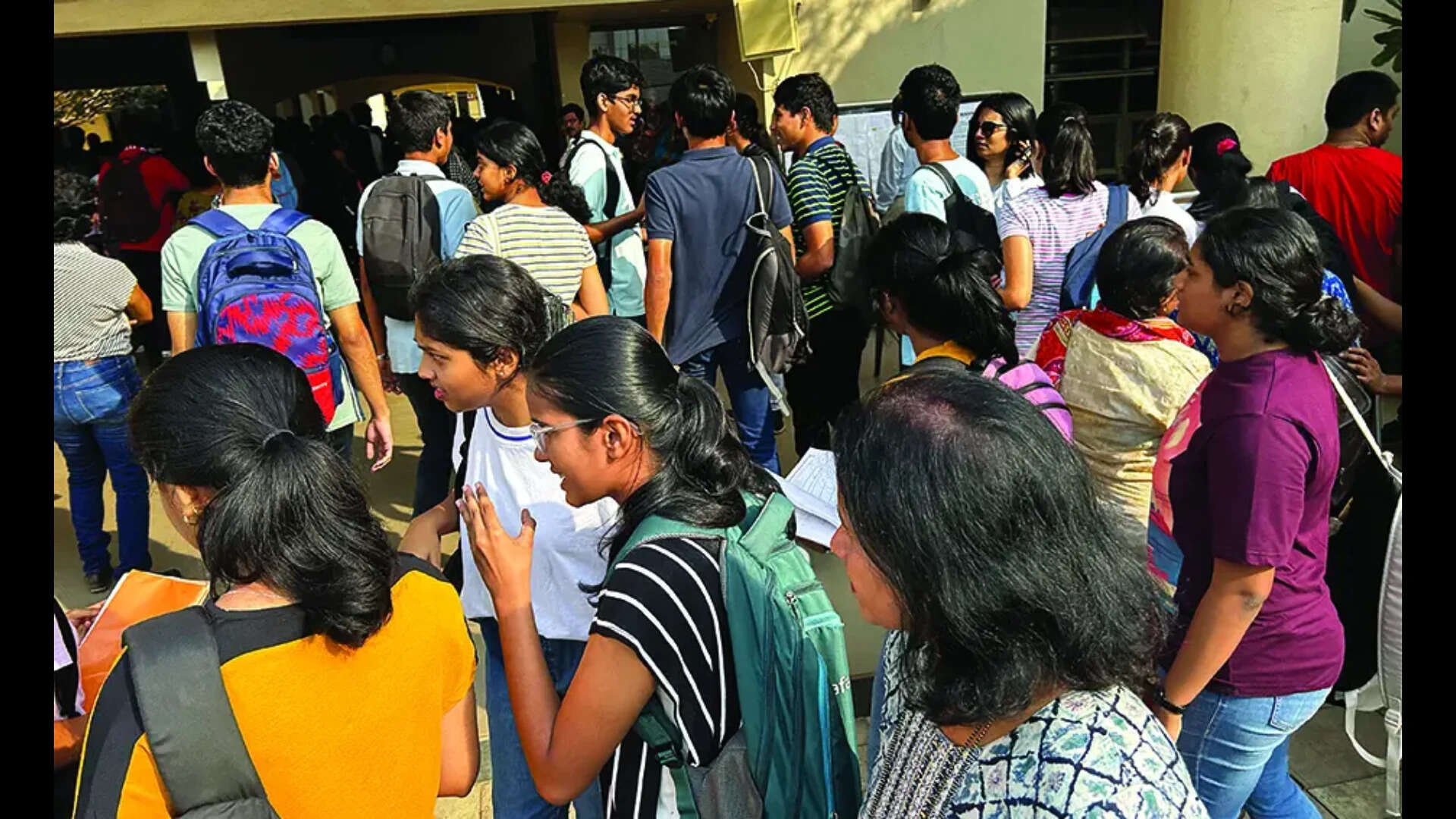 Edu dept directs higher secondary schools to cap prospectus at Rs 100