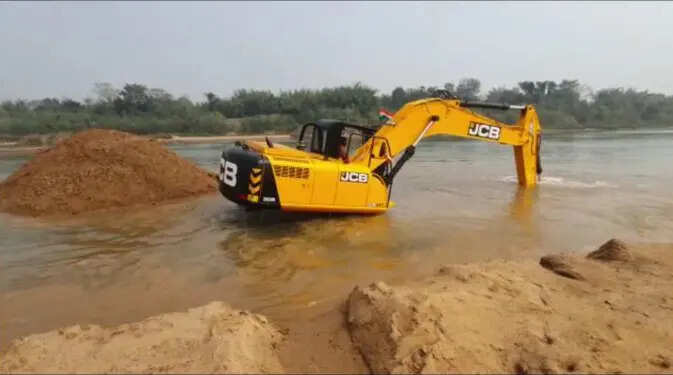 Illegal sand mining: Chhattisgarh govt fixes accountability on collectors