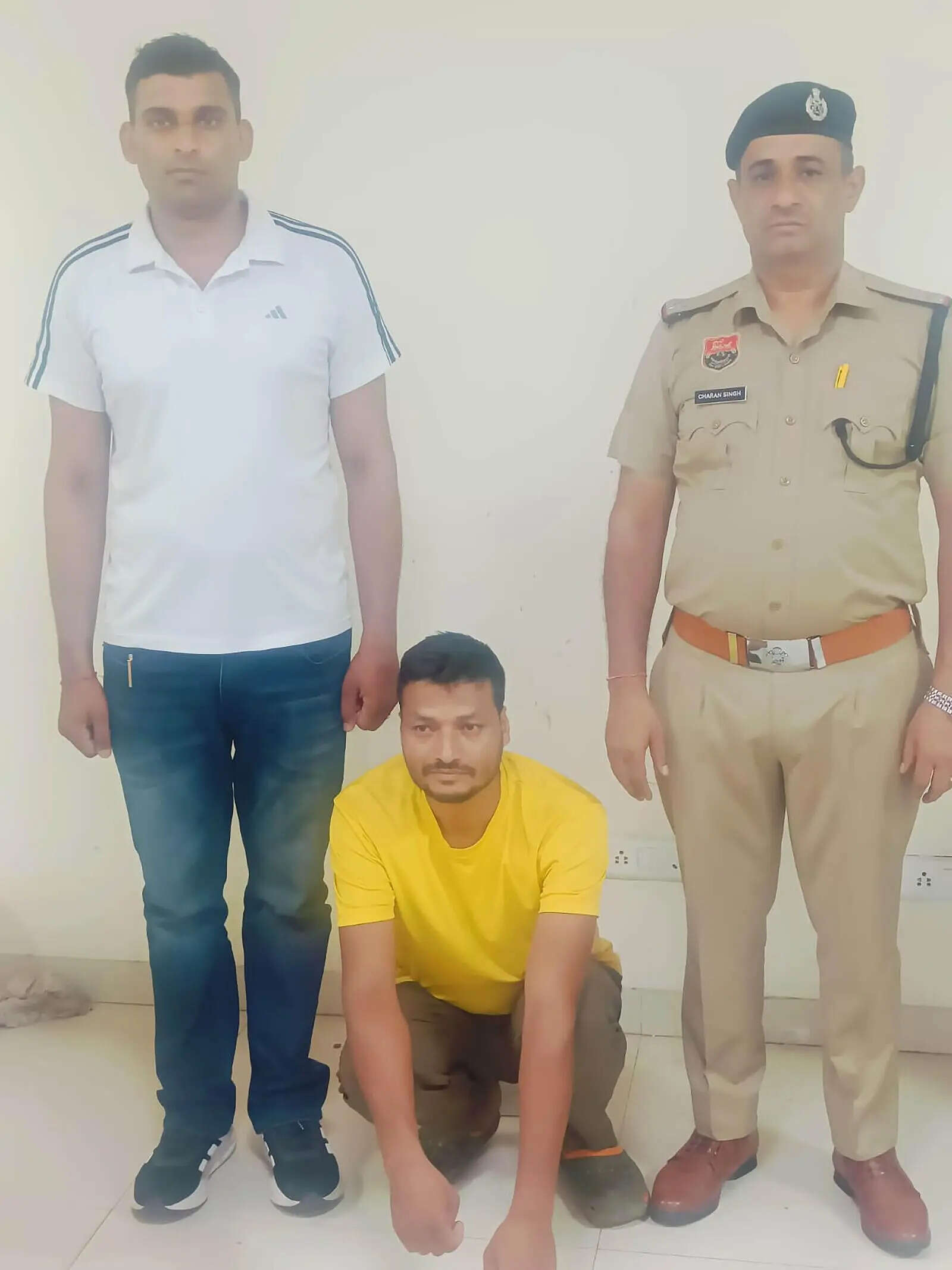 Fake identity, forged papers used to sell SC-attached plot, three arrested