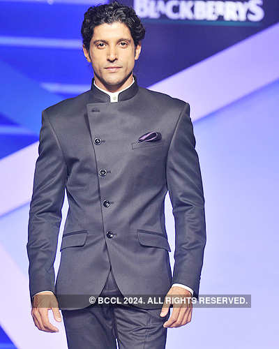 Farhan walks the ramp for Blackberrys