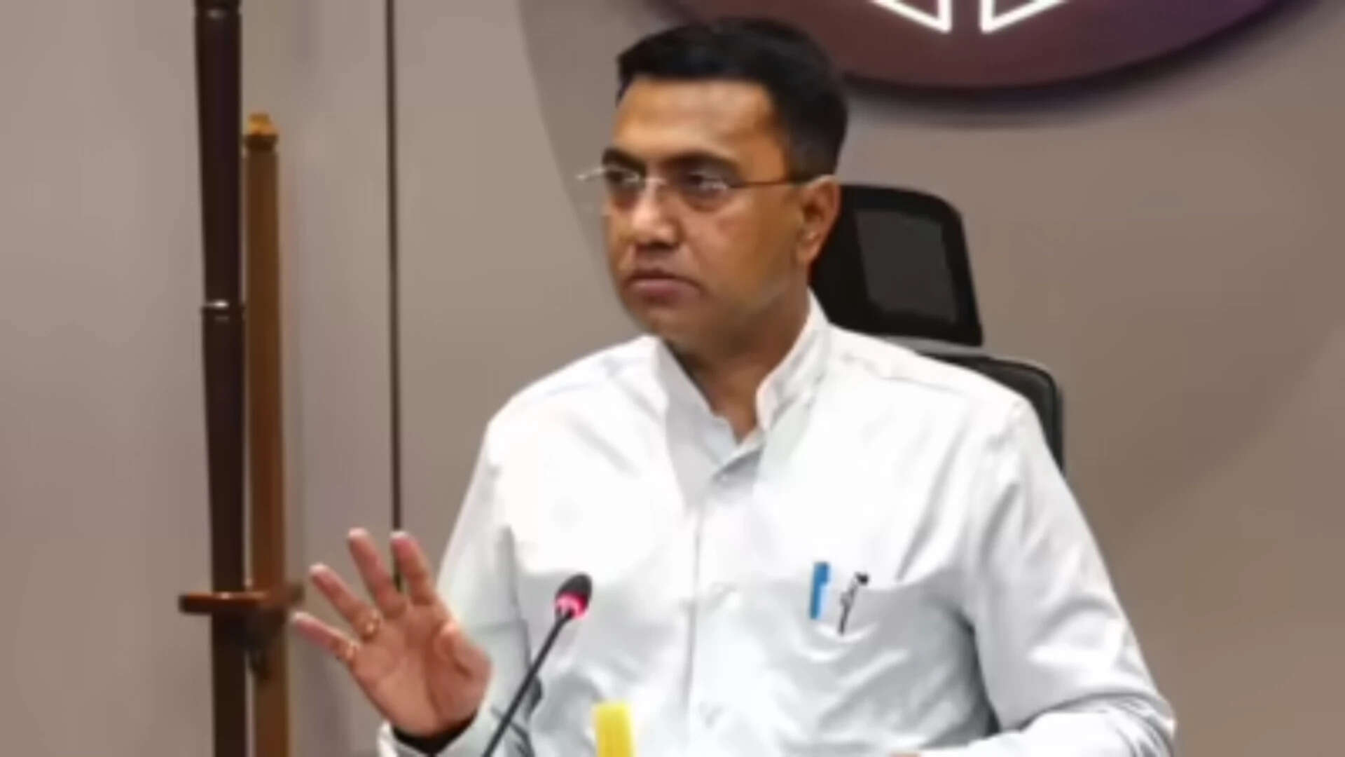 Outsiders have made Goa their Dubai: Sawant