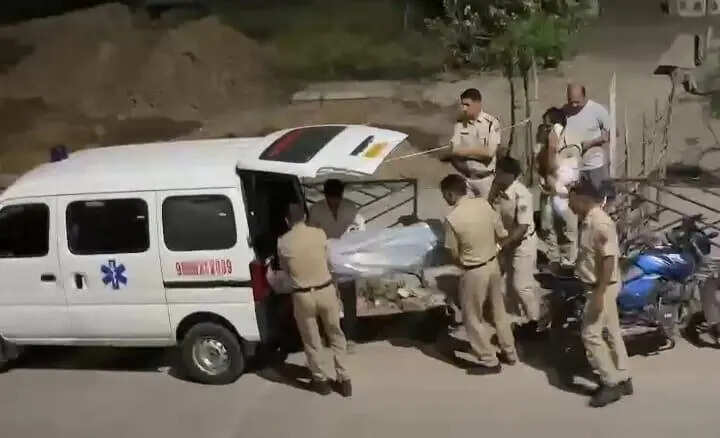 Man bludgeoned to death, body dumped in bushes