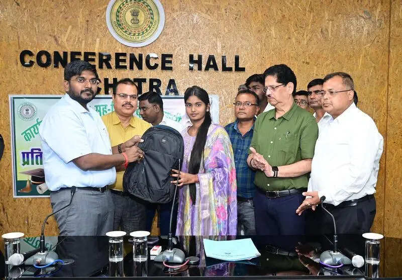 Chatra admin honours board exams toppers