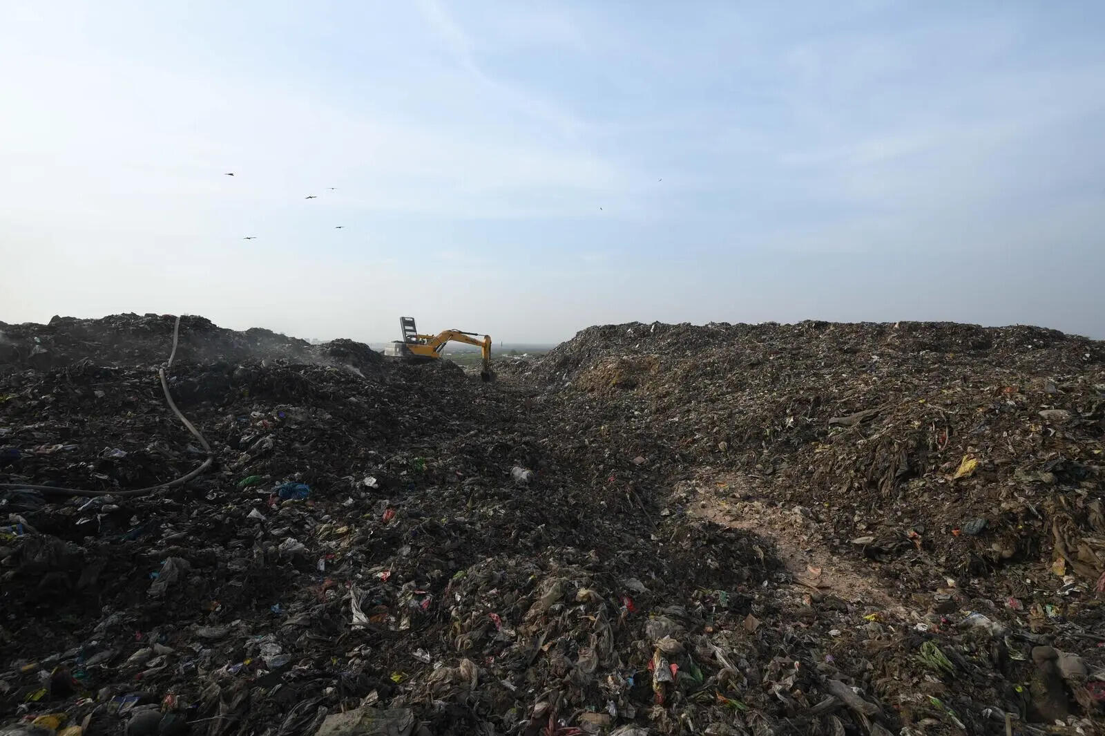 MCG to send waste to Manesar plant to cut Bandhwari load
