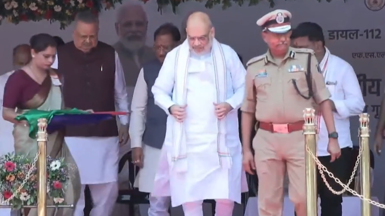 Amit Shah flags off 400 dial-112 vehicles, forensic vans to speed up emergency response, crime probe in Chhattisgarh