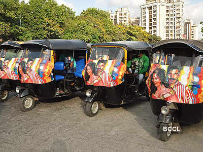 Akshay, Sonakshi @ auto rickshaw race