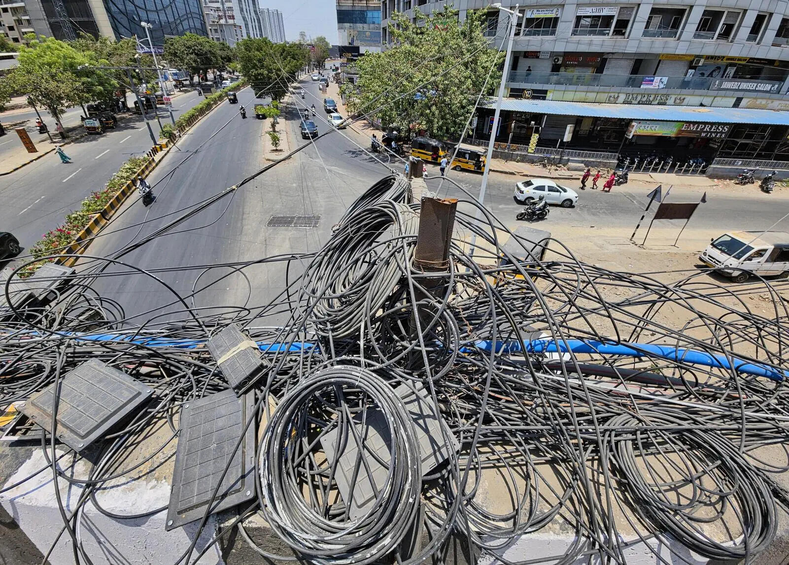 PCMC in process of framing SOPs for fibre operators; sets 30-day deadline for submission of documents