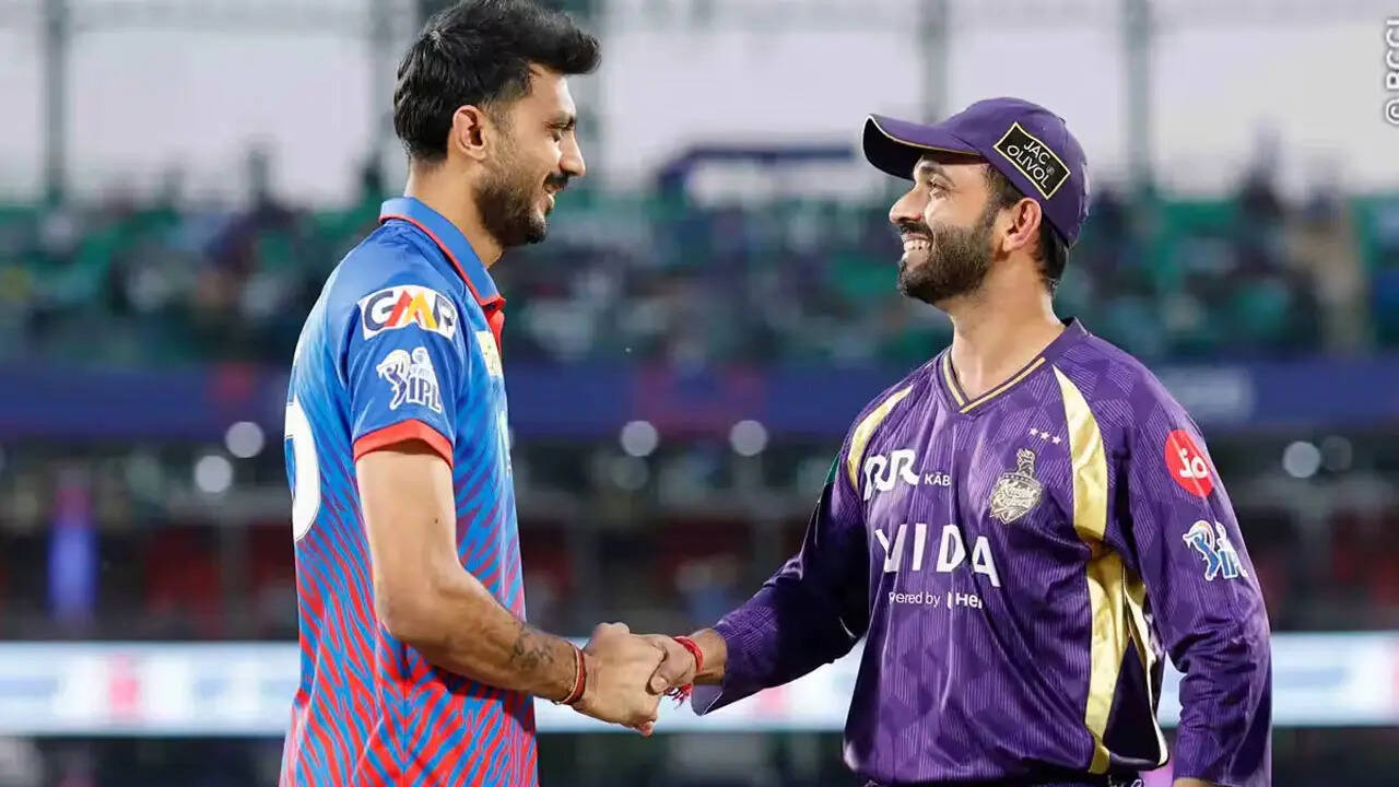 IPL Live: Delhi Capitals post 203/5 vs KKR