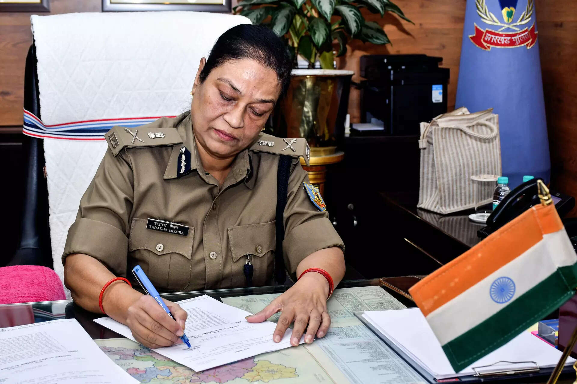 DGP asks cops to be vigilant during Bakrid