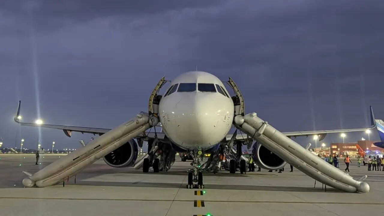 ✈️ Runway Rumble! Smoke Inside IndiGo Plane Triggers Emergency Exit