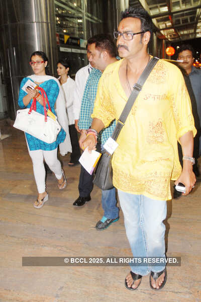 Ajay, Kajal spotted at airport