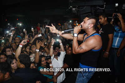 Honey Singh's party