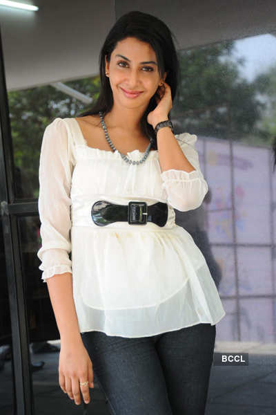 Telugu Actress Gayathri Iyer Looks Cute In Black Jeans And White Top