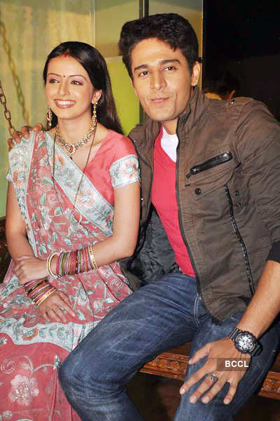 Shrenu Parikh and Gaurav Khanna during the launch of TV show 'Byah