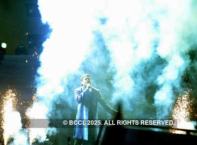 Sachin @ A R Rahman's live concert