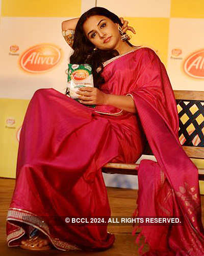 Vidya launches Aliva's range of snacks
