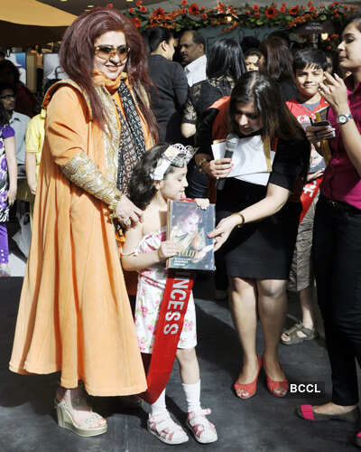 'Shahnaz Husain's biography launched'