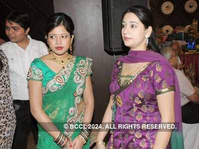 Anil, Sudha's 25th marriage anniversary