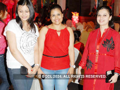 Sunaina Agrawal's birthday party