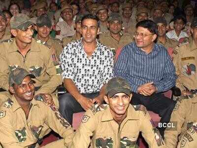 Screening of 'Rowdy Rathore' for Delhi Police