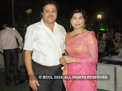 Deshraj and Savita's marriage anniv