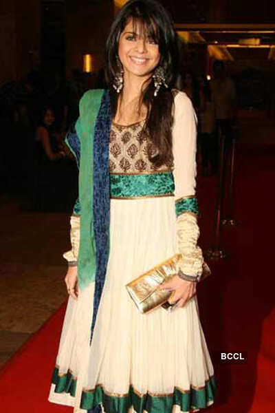 TV actress Rucha Gujrati faces domestic violence