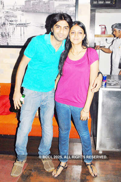 Saturday Night Party @ Mangi Forever