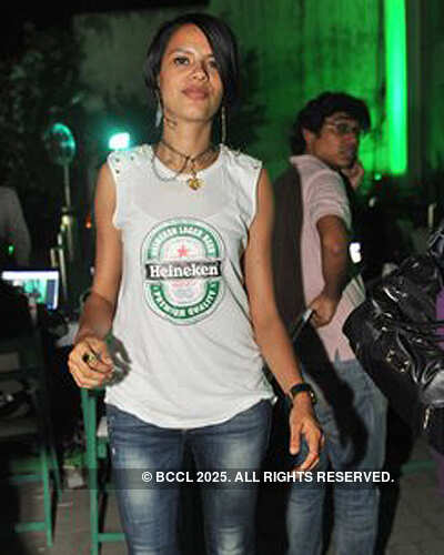 DJ Mux Mool rocks the night