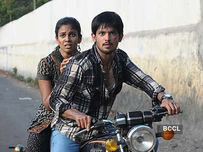 'Naan Rajavaga Pogiren'